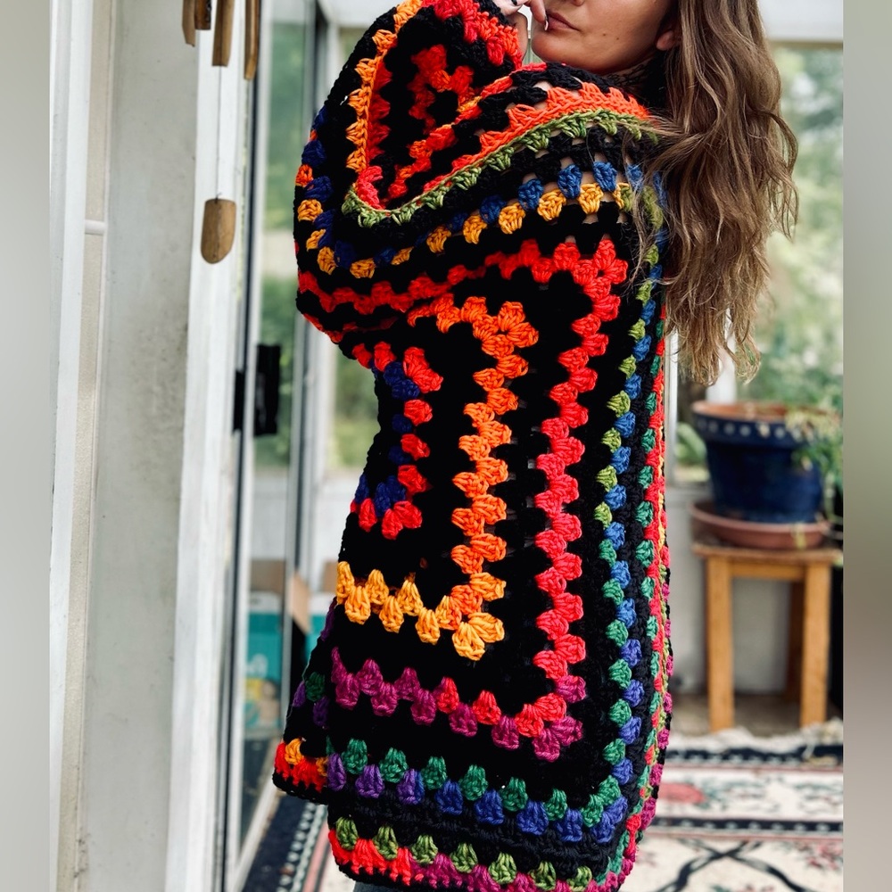 Handmade crotchet cardigan! One size. Made of 100% acrylic.